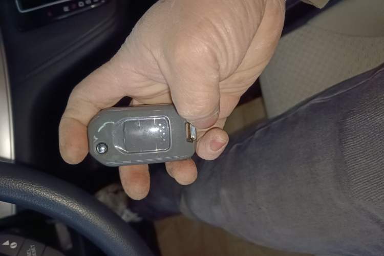 Used Honda CR-V 2016 2.0L two-wheel drive Urban Edition