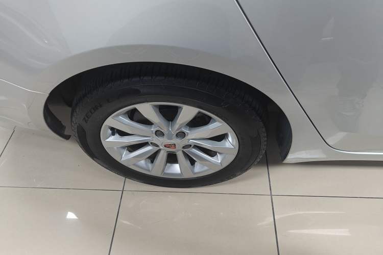 Used Roewe i6 New Energy 2017 45T Hybrid Connect & Smart Enjoyment Edition