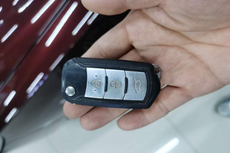 Used GAC Trumpchi GA6 2016 235T Manual Elite Edition
