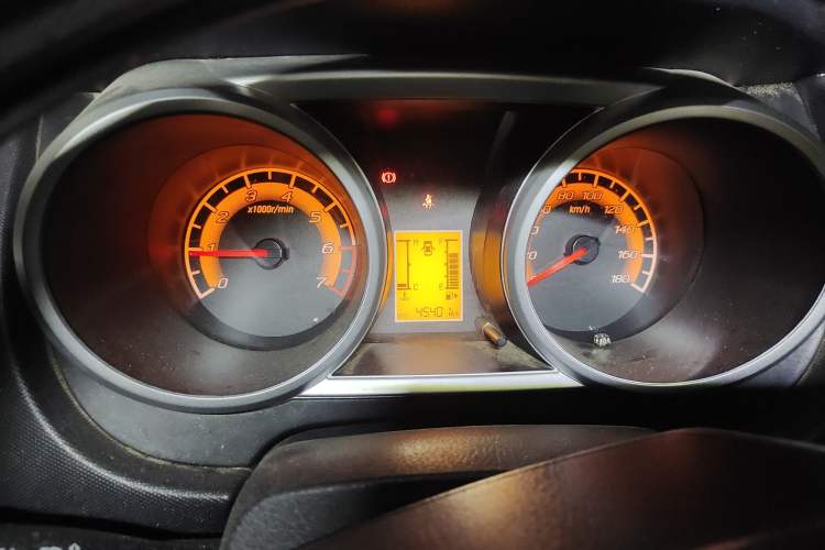 Used CHANGAN KAICHENG Ounuo S 2015 1.5L CNG Model Instrument Cluster