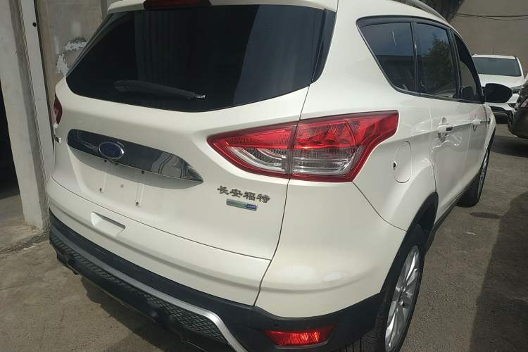 Used Ford Kuga 2015 1.5L GTDi Four-Wheel-Drive Elite Model