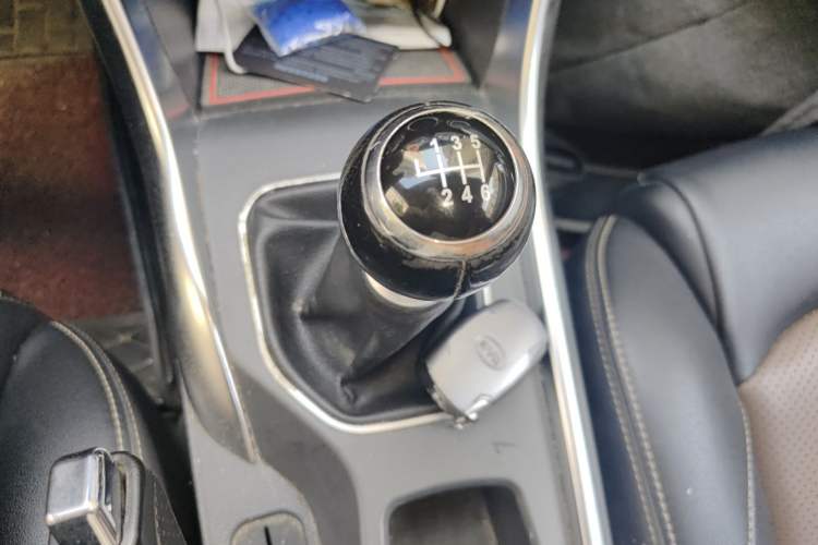 Used BYD Song 2016 GaiShi Edition 1.5TI Manual Elite Model
