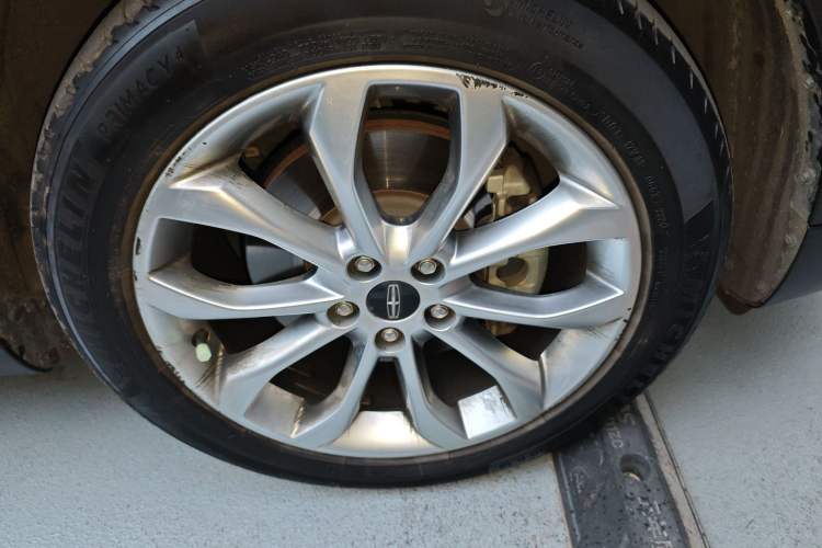 Used Lincoln MKC 2019 2.0T Two-Wheel Drive Zunya Version China VI Standard
