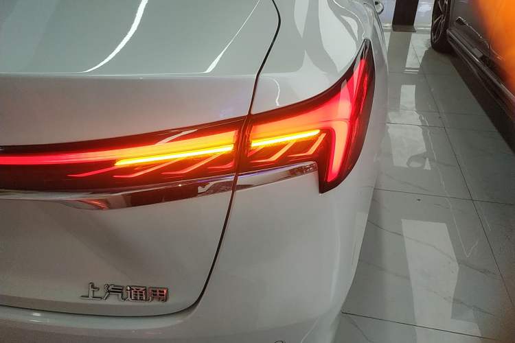 Used Buick LaCrosse 2023 28T Prestige Edition