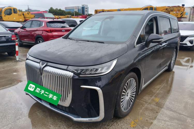 Used VOYAH Dream 2025 PHEV Four-Wheel-Drive Flagship Kunpeng Edition
