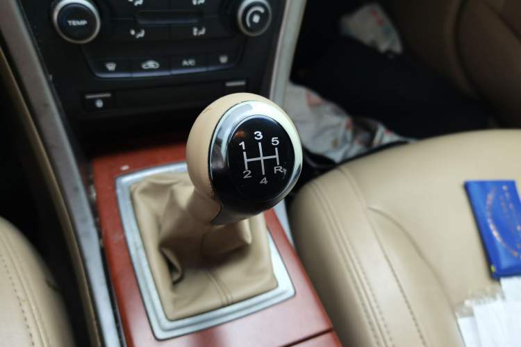 Used Roewe 550 2012 550 1.8L Manual Value Edition
