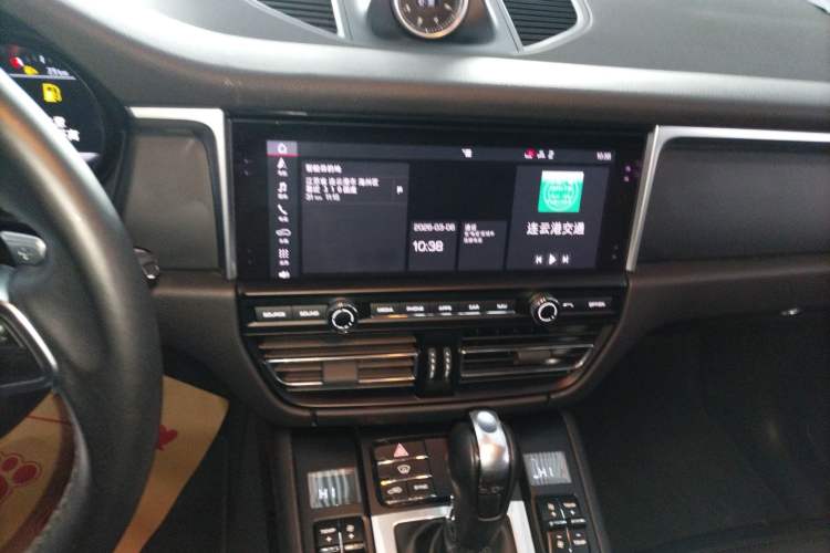 Used Porsche Macan 2018 Macan 2.0T
