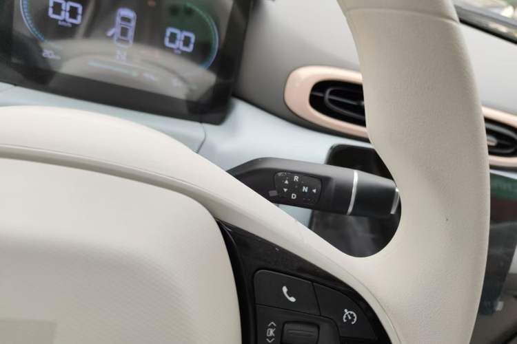 Used Leapmotor T03 2025 310 Comfort Edition Gear Lever