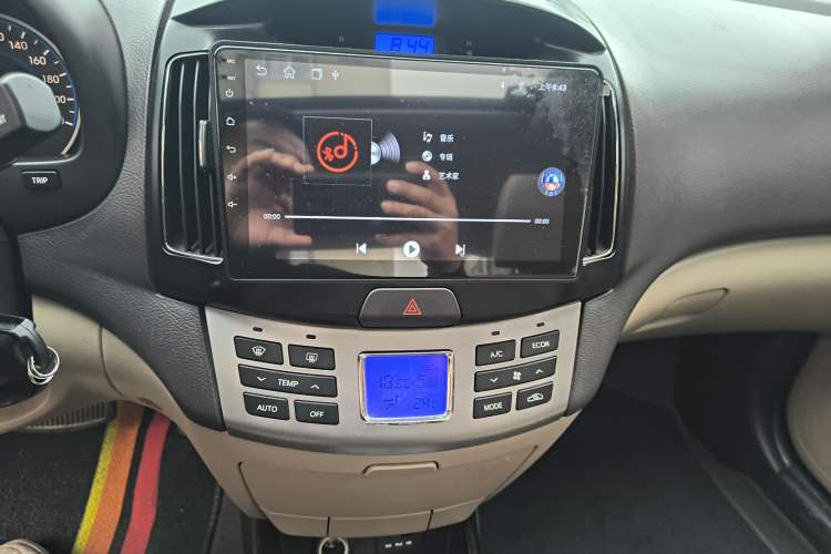 Used Hyundai Celesta 2011 1.6L Automatic Luxury Version