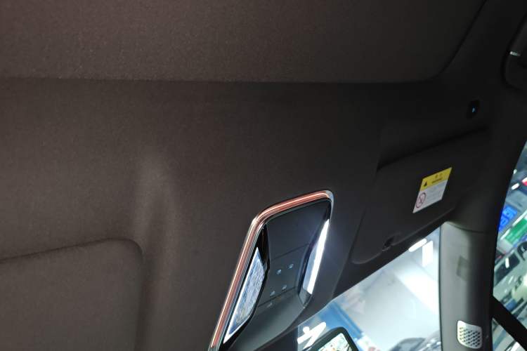 Used Denza N9 2025 Flagship Model