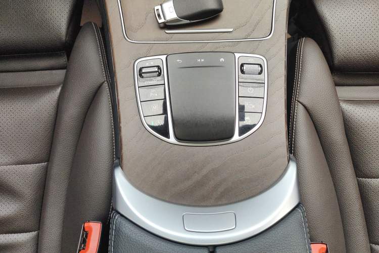 Used Mercedes-Benz GLC 2022 GLC 300 L 4MATIC Dynamic Edition Prestige Model