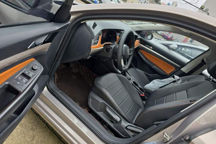 Used Volkswagen Bora 2023 200TSI DSG Enjoyment Edition Driver Seat