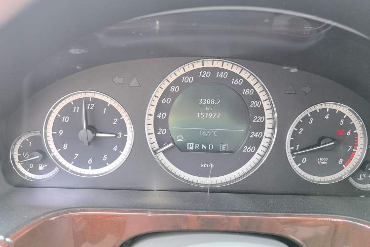 Used Mercedes-Benz E-Class 2011 E 200 L CGI Elegant Model