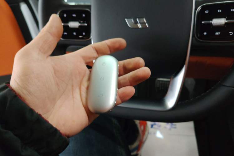 Used Li Auto L6 2025 Pro Smart Refresh Edition
