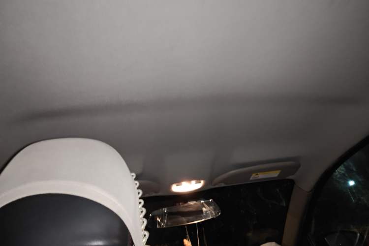 Used Peugeot 301 2014 1.6L Manual Comfort Edition
