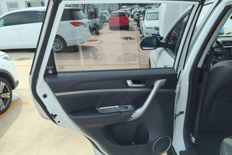 Used Haval M6 2019 1.5T Manual Two-Wheel Drive Elite Version China VI Standard