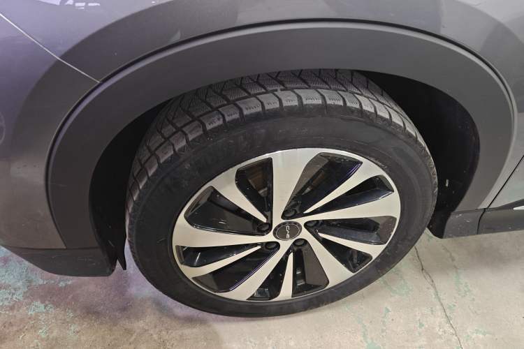 Used BYD Song PLUS New Energy 2023 Champion Edition DM-i 110KM Flagship PLUS Exterior 1