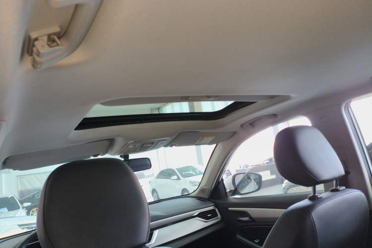 Used Geely Auto Vision X6 2020 1.4T CVT Luxury Edition