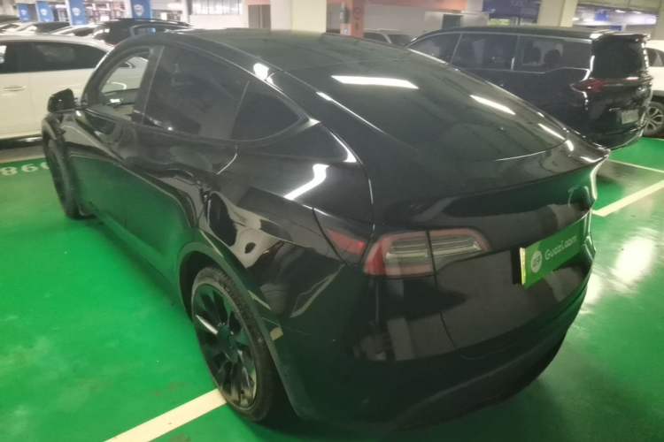 Used Tesla Model Y 2021 Standard Range Rear-Wheel Drive Version
