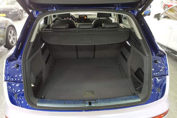 Used Audi Q5L 2018 40 TFSI Prestige Fashion Edition China V Trunk