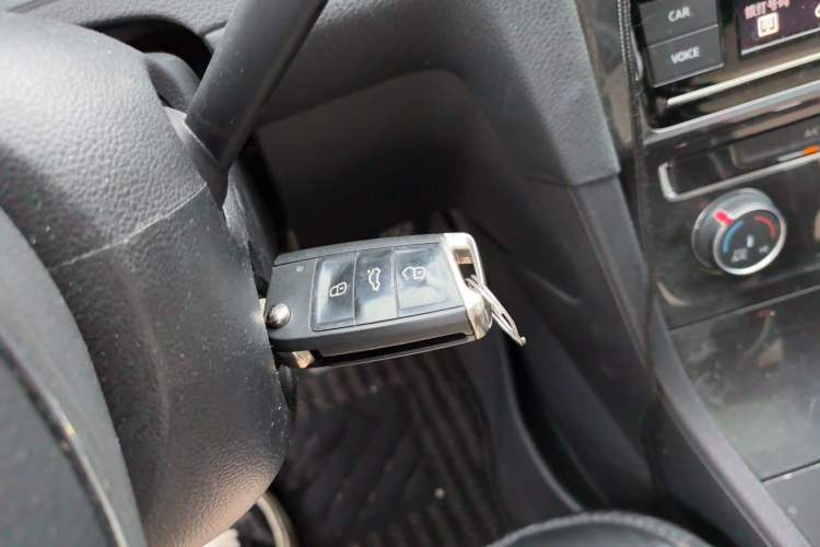 Used Volkswagen Golf 2019 280TSI DSG Comfort Version China VI Standard