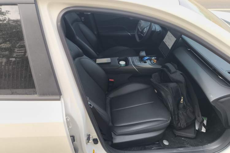 Used CHANGAN Eado DD 2023 Blue Whale NE 1.5T GDI DCT Luxury Edition Right Front Seat