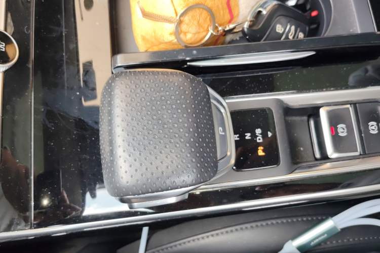 Used Roewe RX5 MAX 2021 Supreme Series 400TGI Automatic Smart Cabin Prestige Edition