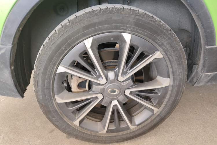 Used ORA iQ 2018 Smart Connectivity Model