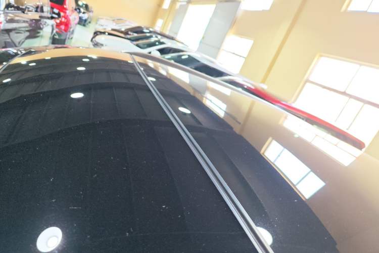 Used Wey VV5 2020 1.5T Two-Wheel Drive Color Pioneer