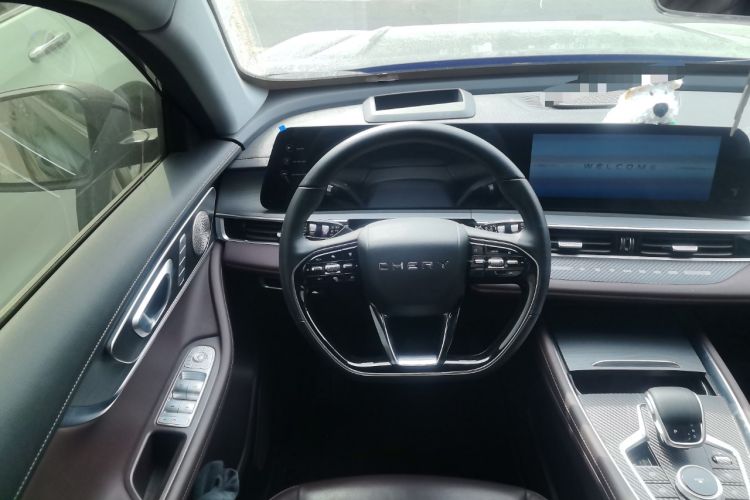 Used Chery Tiggo 8 PRO 2024 Champion Edition 390T Two-Wheel Drive Peak Version 5 Seats
