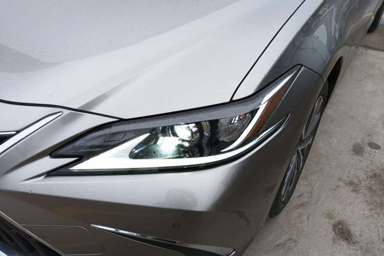 Used Lexus ES 2022 200 Excellence Edition Left Front Headlight