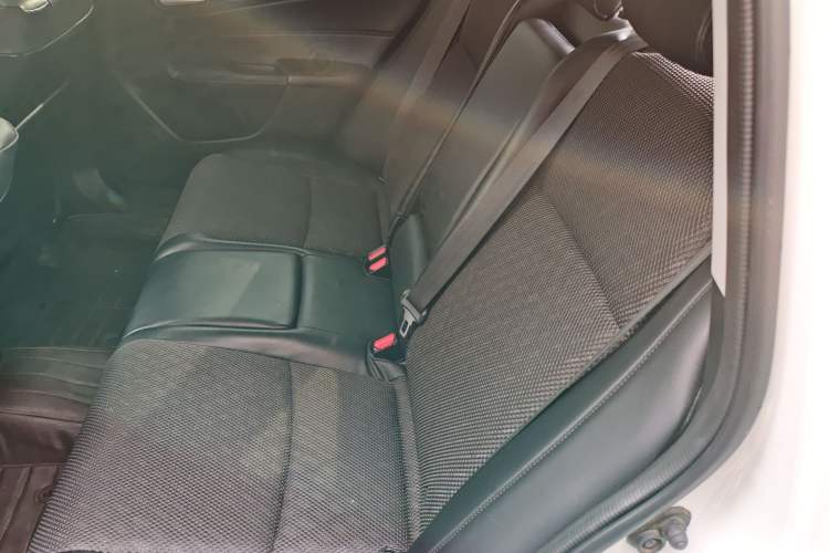 Used Honda Jade 2017 1.8L automatic Comfort version 5 seats Left Rear Seat