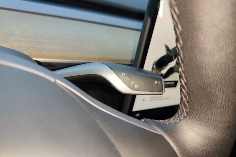 Used Tesla Model Y 2022 Rear-Wheel-Drive Version
