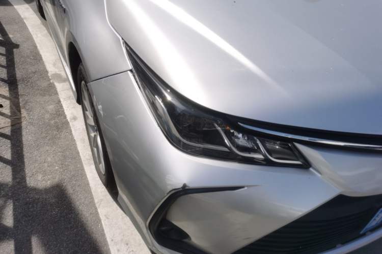 Used Toyota Corolla 2019 Dual-Engine 1.8L E-CVT GL-i Elite Edition Right Front Headlight