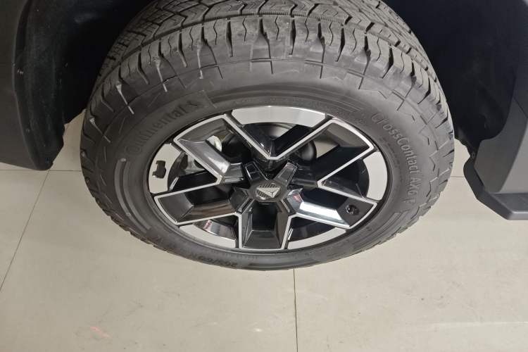 Used Deepal G318 2024 Four-Wheel-Drive Air Suspension Model