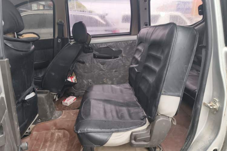 Used Wuling Hongguang 2014 1.2L Base Model China IV Left Rear Seat