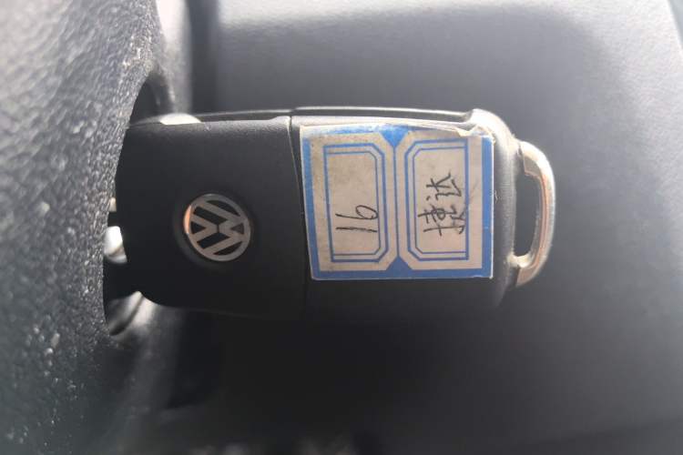 Used Volkswagen Jetta 2015 Value Edition 1.6L Manual Fashionable Style
