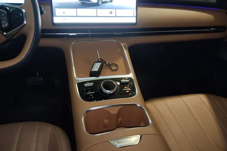 Used Geely Galaxy Galaxy Xingjian 7 EM-i 2025 120km Flagship Edition