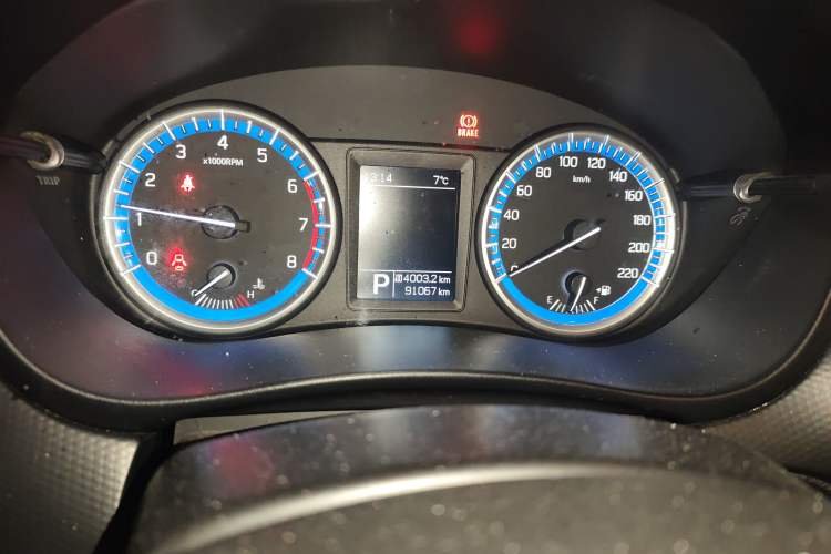 Used Suzuki S-Cross 2015 1.6L CVT Two-Wheel Drive Elite Version Instrument Cluster