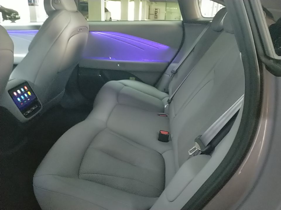 XPeng P7+ 2026 Model, Range-Extended 1550 Max Flagship Edition — снимка 20