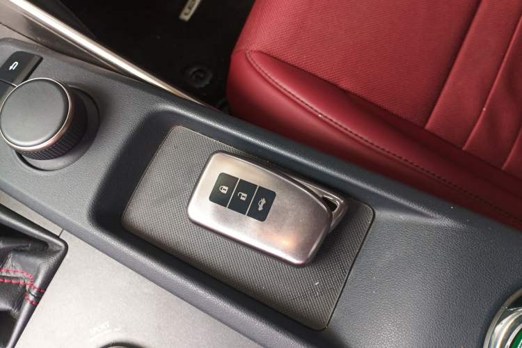 Used Lexus IS 2017 300 F SPORT Edition Vehicle Key