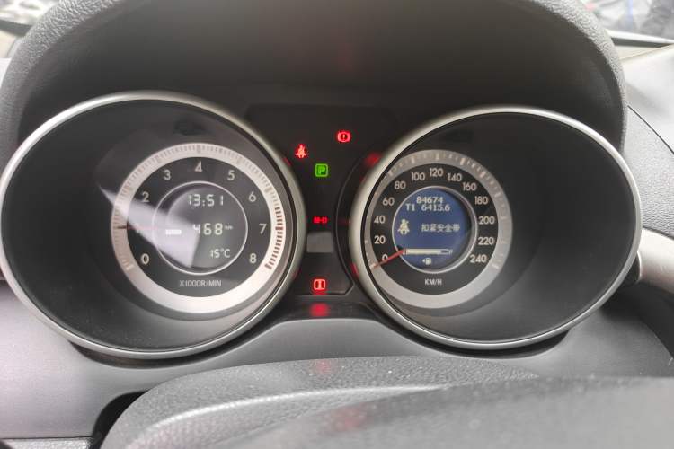 Used Bestune X80 2016 2.0L automatic Comfort trim level Instrument Cluster