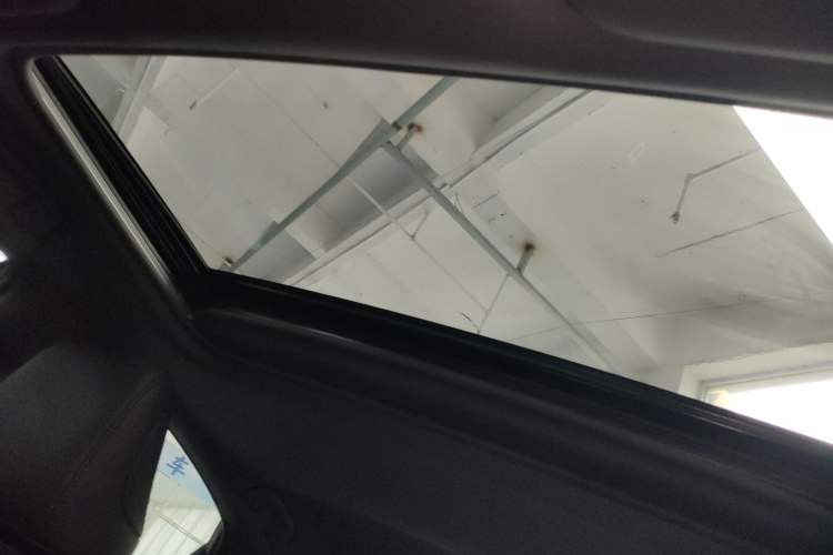 Used Toyota Avalon 2022 Dual-Engine 2.5L Luxury Edition
