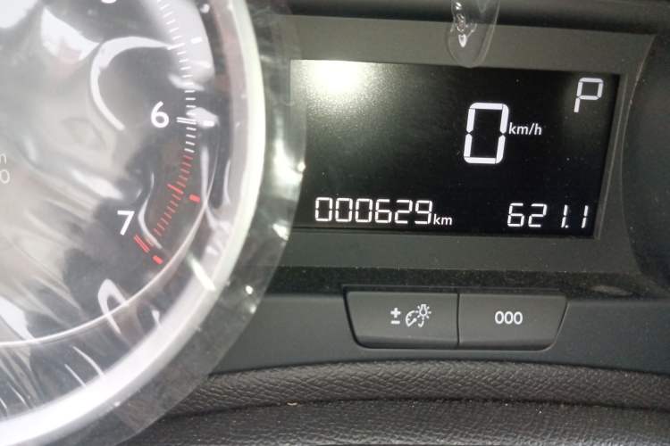 Used Peugeot 408 2022 1.6T Ambition Edition Odometer Close Up