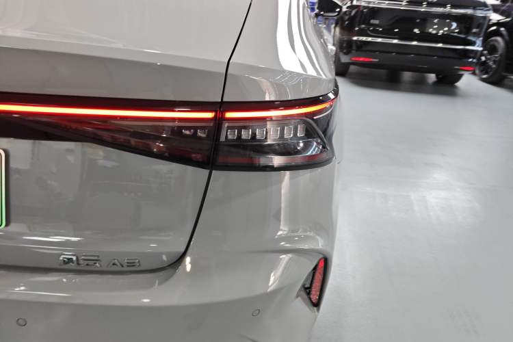 Used Chery Fengyun A8 2024 127 Yufeng Edition Right Rear Taillight