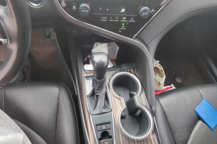 Used Toyota Camry 2019 2.0G Luxury Edition China VI Standard