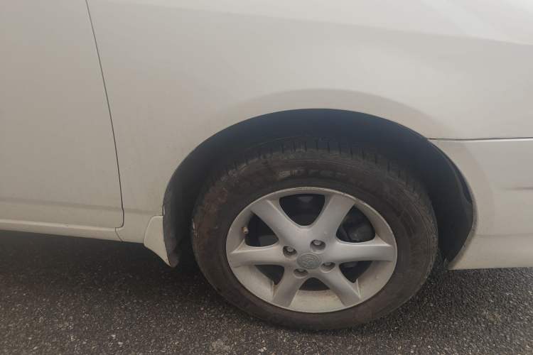 Used Toyota Corolla EX 2013 1.6L Automatic Luxury Edition Right Front Wheel Hub