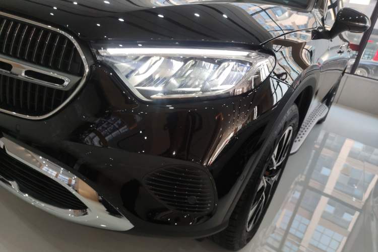 Used Mercedes-Benz GLC 2025 Refresh GLC 260 L 4MATIC Dynamic Edition Left Front Headlight