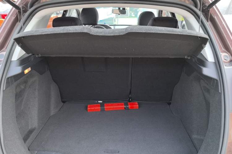 Used Peugeot 2008 2014 1.6L Automatic Fashion Edition
