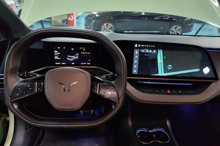 Used Hongqi EH7 2024 690 Pro